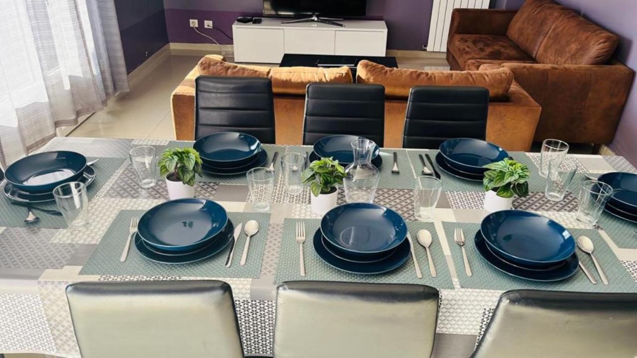 100M2 2 Chambres 8 Personnes - Grand Parking Et Terrasse Privee - Proche Cdg-Parc Expositions-Paris-Asterix-Disney Villepinte  Bagian luar foto